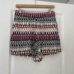 Wildfox Multicolor Pull-On Shorts Size Medium